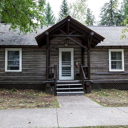 Motel Lake Mcdonald 웨스트 글레이셔 외부 사진