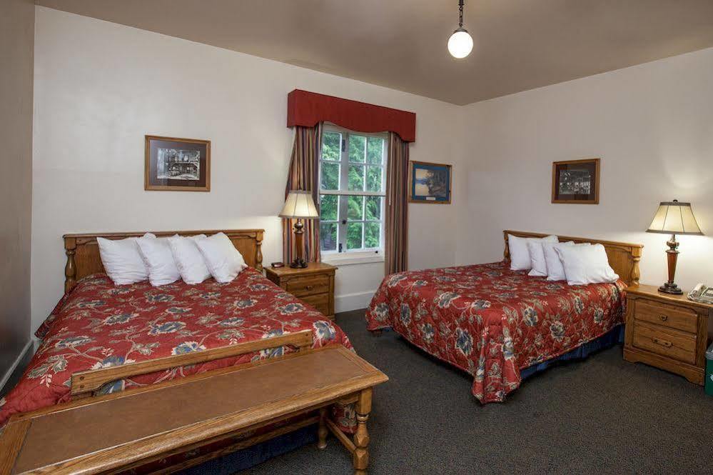 Motel Lake Mcdonald 웨스트 글레이셔 외부 사진