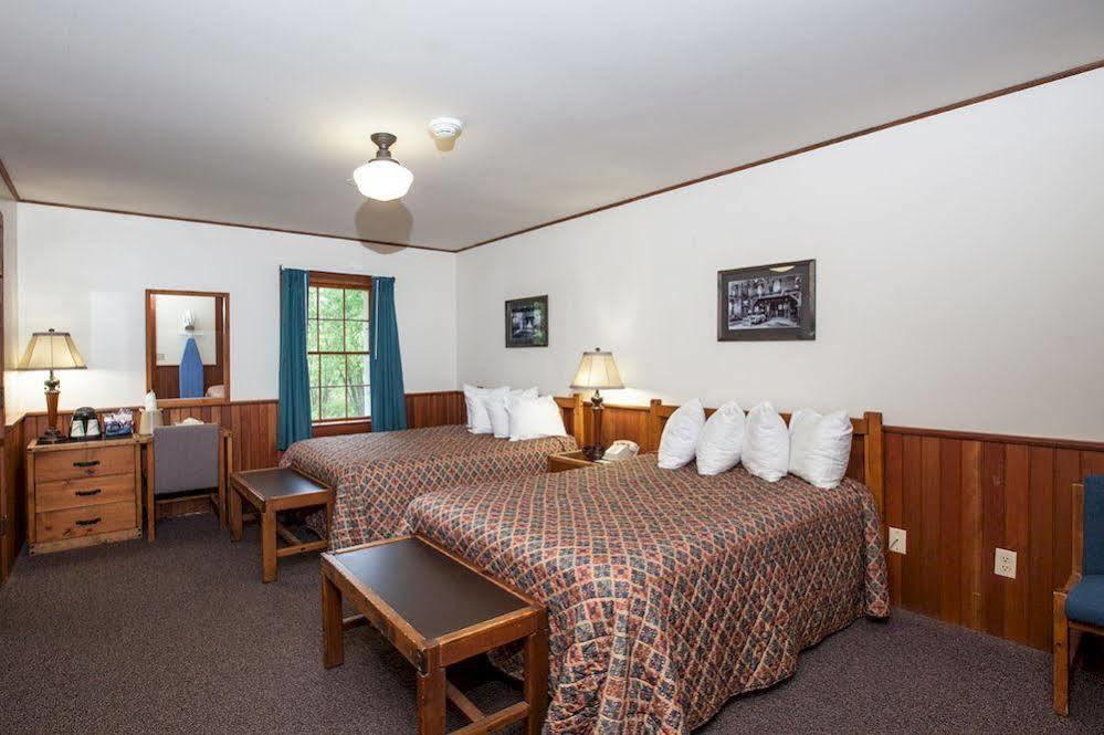 Motel Lake Mcdonald 웨스트 글레이셔 외부 사진